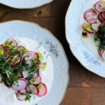 Sallad på rädisor och stracciatella - Tina Nordström